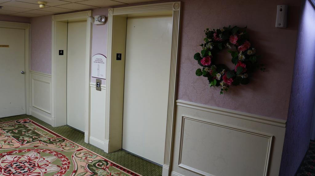 Hotel Grand Victorian Branson Exterior foto